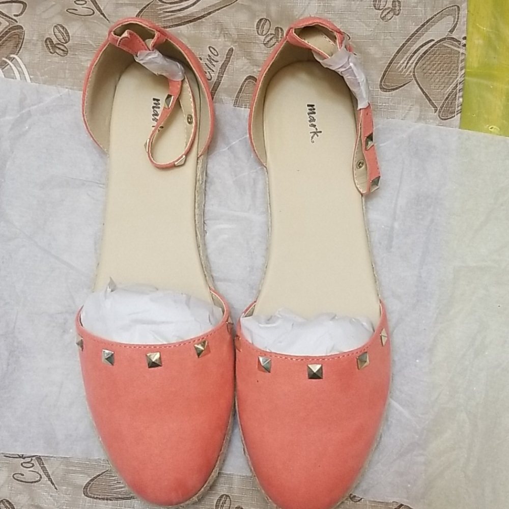 NWOT Espadrille Sandals Size 9